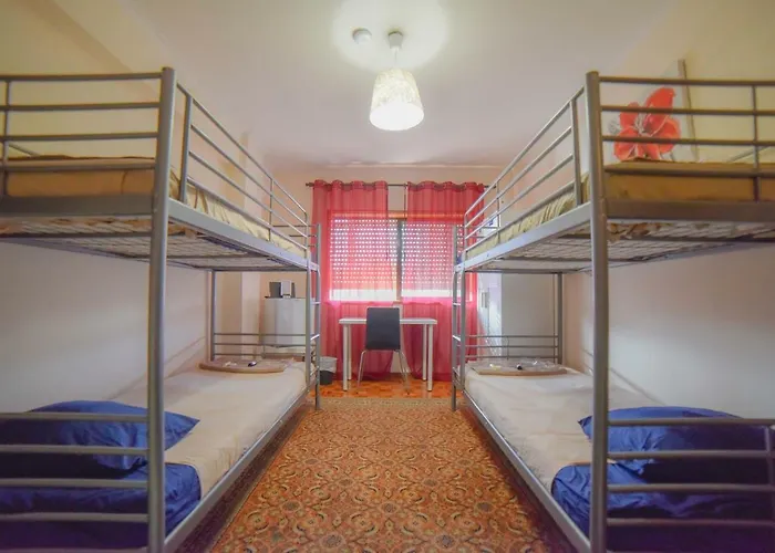 Quarto Com 4 Camas