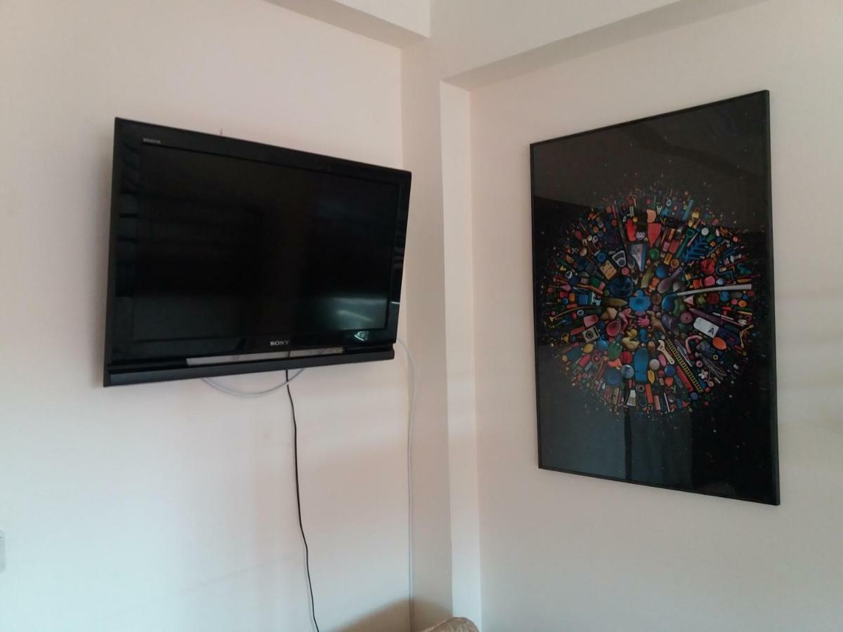 Com 4 Camas Homestay *